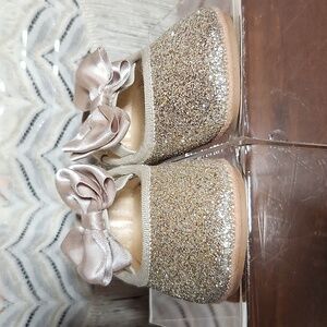 H&M 2-3 3-6 Months Baby Gold Glitter Bow Detail Ballerina Flats